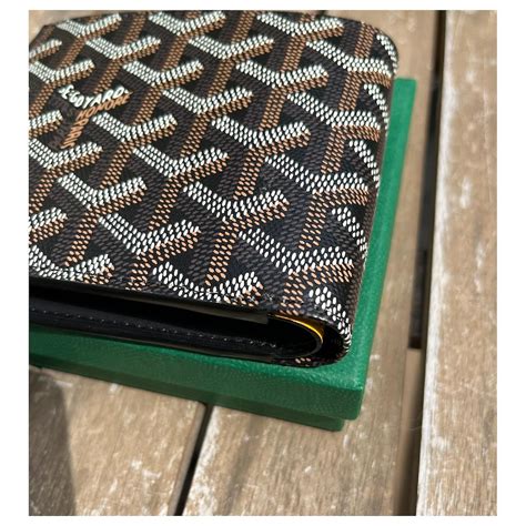 prix porte feuille goyard|Portefeuille Saint.